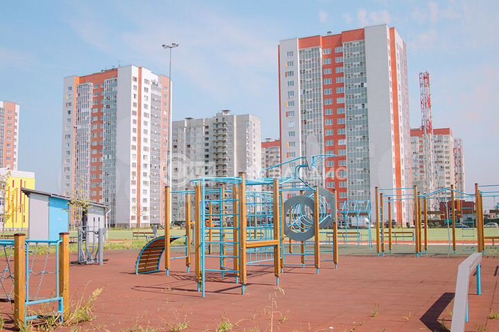 1-к. квартира, 37 м², 4/17 эт.