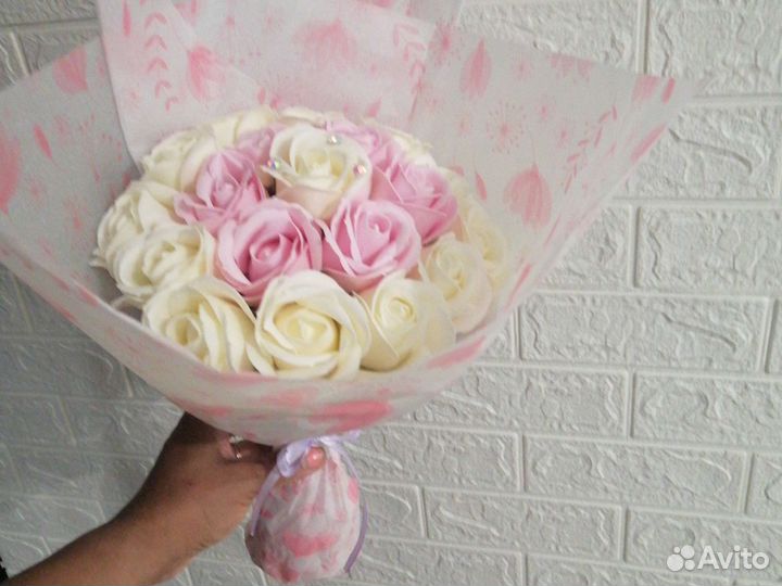 Букет из мыльных роз 19шт