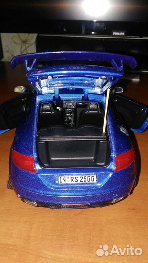 Моделька Audi TT RS