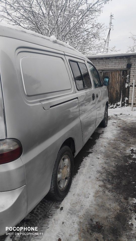 Hyundai Starex: фото владельца