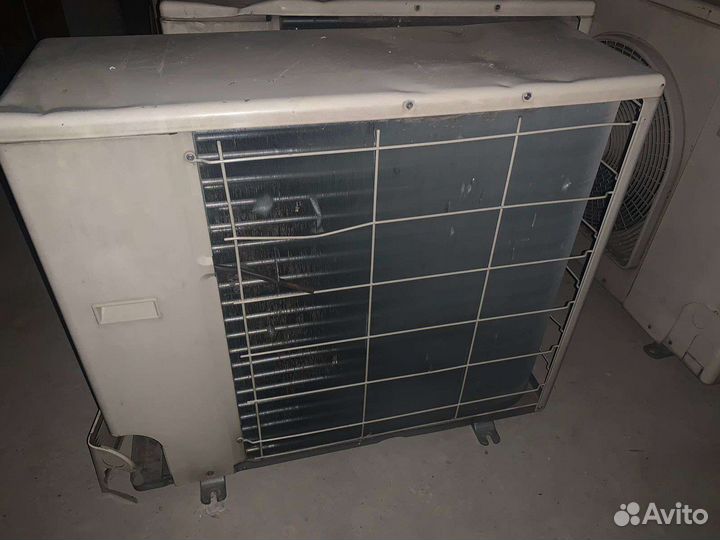 Кассетный потолочный кондиционер