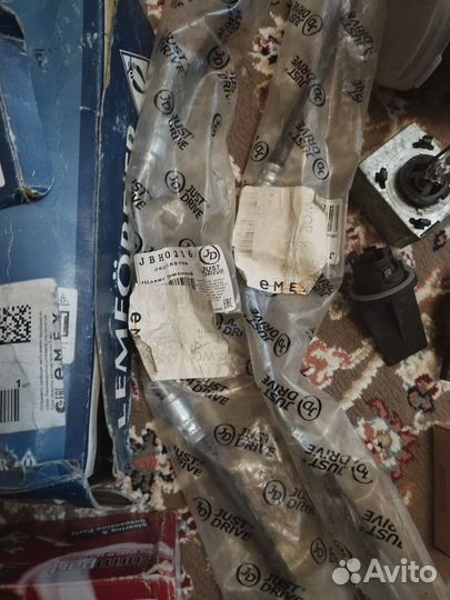 Много Запчасти на bmw е 53