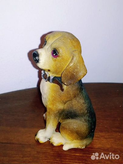 Статуэтка собака