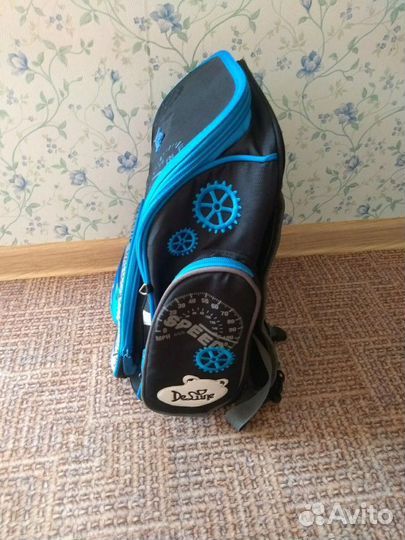 Рюкзак первоклассника DeLune с ортопедической спин