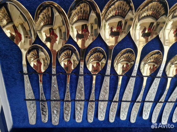 Набор столовых приборов новый