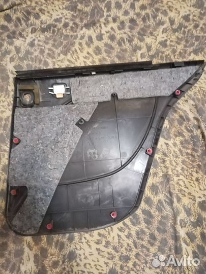 Двери боковые стекло Тоyota-raum подъемник т.д