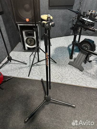 Стойка для микрофона