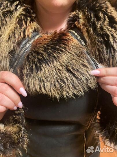 Дубленка женская 42 44
