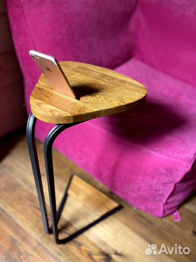 Столик кофейный придиванный держатель для телефона