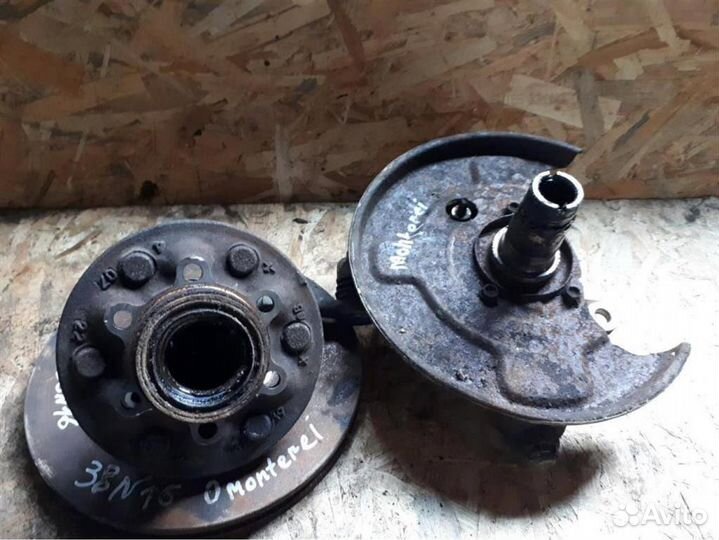 Кулак поворотный передний левый Opel Monterey A 9