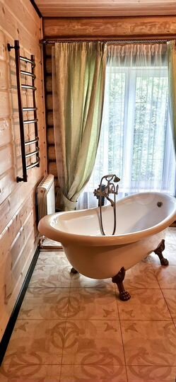 Дом 144 м² на участке 14 сот.