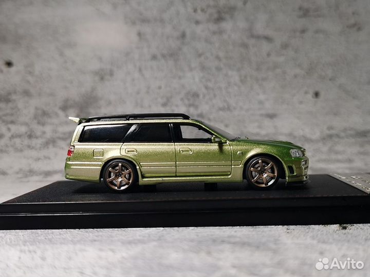 Street weapon Nissan Stagea R34