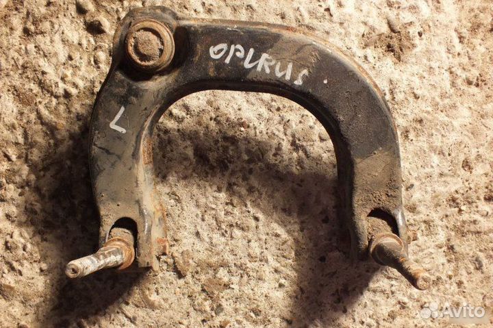 Рычаг подвески передний верхний левый Kia Opirus