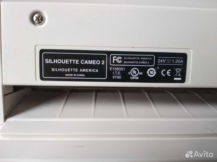 Режущий плоттер Silhouette Cameo 2