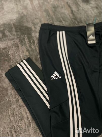 Спортивные штаны Adidas мужские