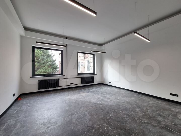 Офис из 4-х кабинетов, с дизайнерским ремонтом, 12