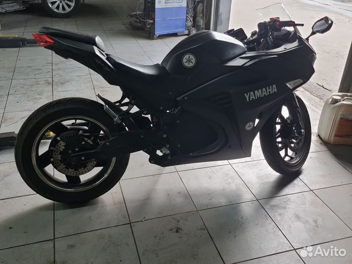 Yamaha r3