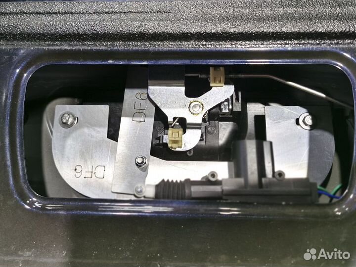 Центральный замок на задний борт пикапа