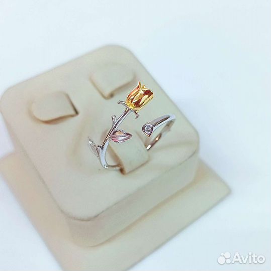 Кольцо женское