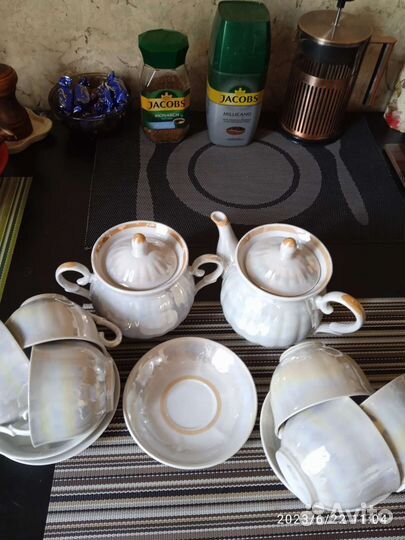 Сервизы чайные 2 шт, заварн. чайник СССР