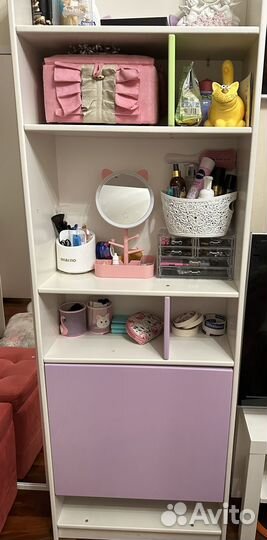 Стеллаж со столиком,в детскую,для девочки