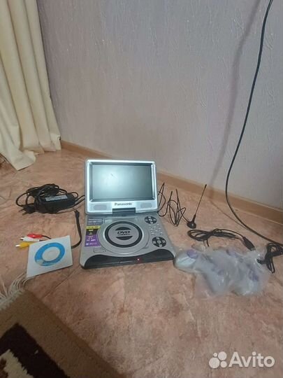 Портативный dvd плеер Panasonic PD808