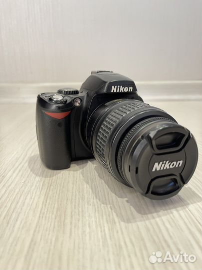 Зеркальный фотоаппарат Nikon D40