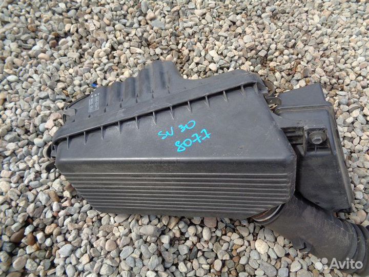 Корпус воздушного фильтра Toyota Camry SV30 1993