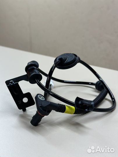 Датчик ABS задний правый