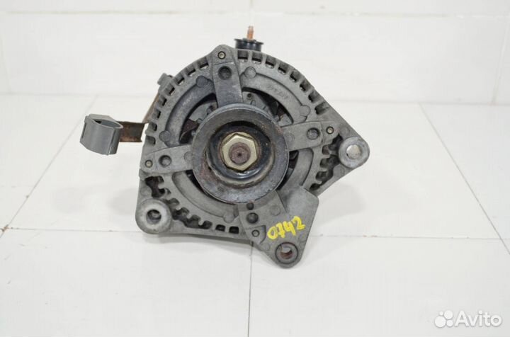 Генератор Toyota Sequoia UCK35/45 2000-2007