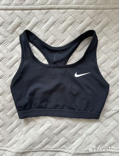Спортивный топ nike m