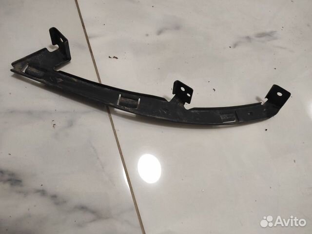 Кронштейн фары передний правый Kia Cerato 2