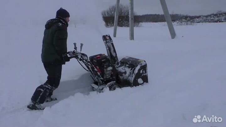 Снегоуборщик hyundai S 7713-T. Трейд-ин 13 лс