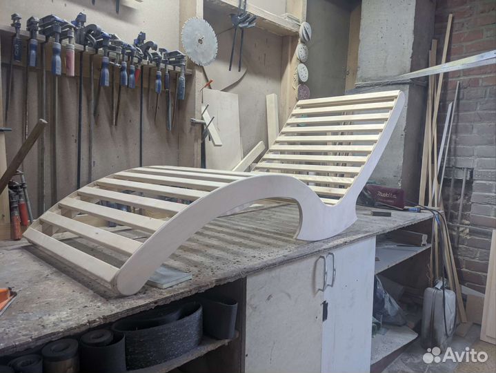 Шезлонг, Лежак