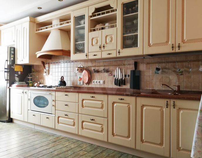 3-к. квартира, 123 м², 4/5 эт.