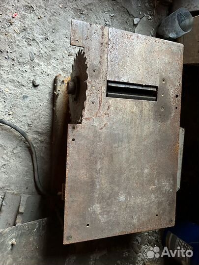 Настольный станок циркулярка