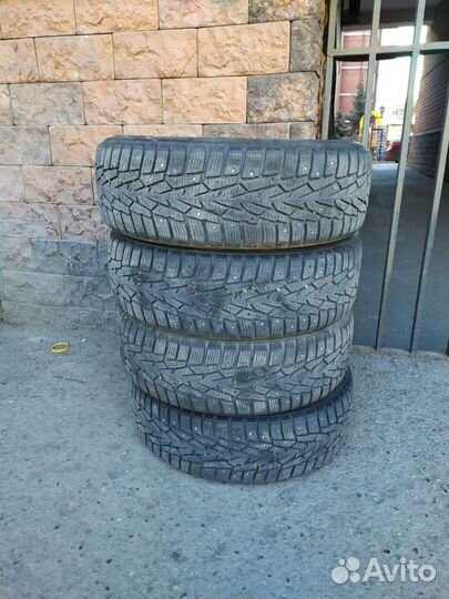 Nokian Tyres Hakkapeliitta 7 185/65 R15