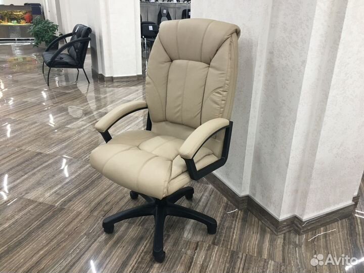 Компьютерное кресло