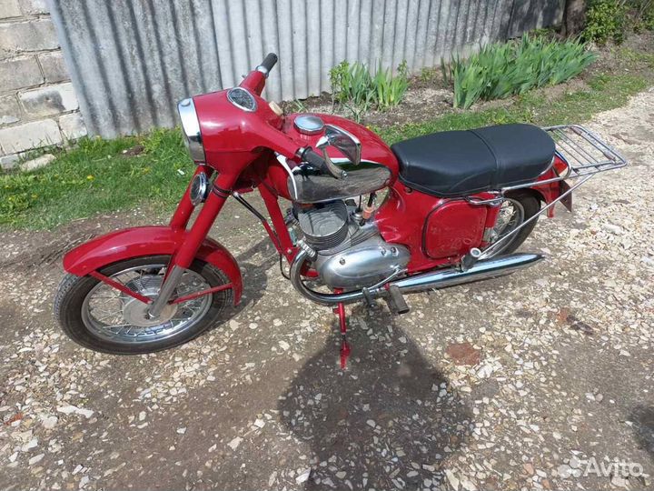 Ява старушка 360 1964