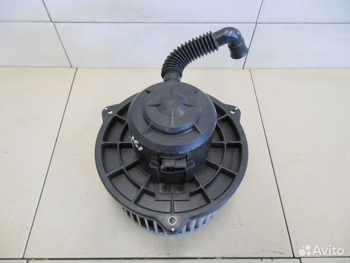 Моторчик отопителя Starex H1 1997-2007