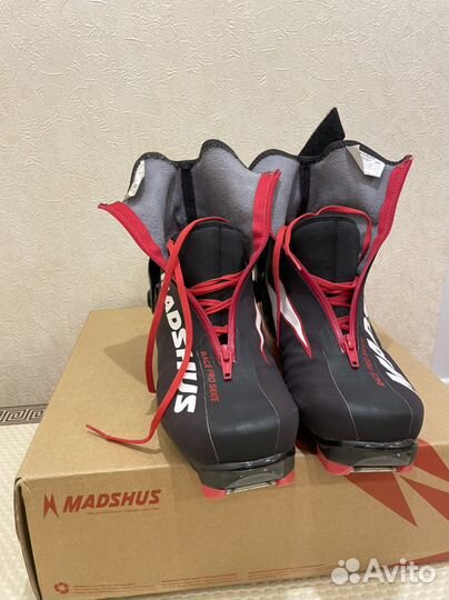 Ботинки для беговых лыж Madshus Race Pro Skate