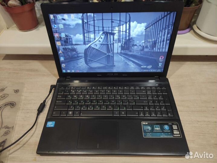 Ноутбук asus X55A