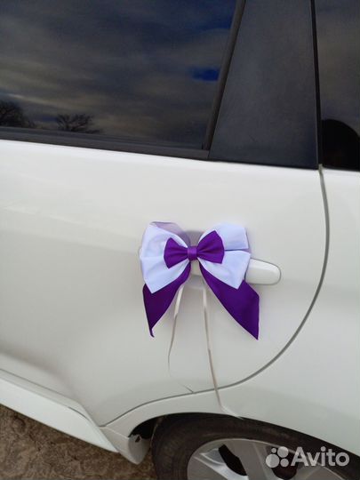 Декор для ручек и зеркал автомобиля на свадьбу
