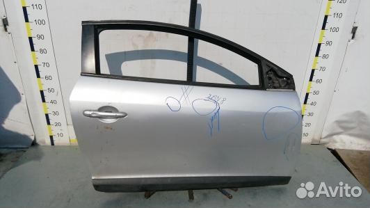 Дверь передняя правая renault megane 3 (3BN08E201)