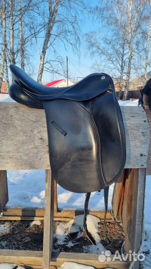 Выездковое седло Cliff Barnsby