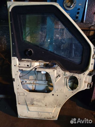 Ford transit двери