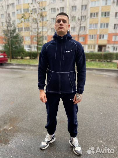 Спортивный костюм Nike