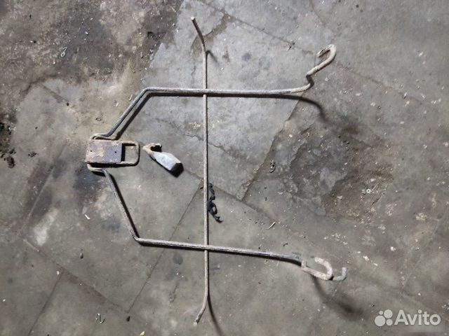 Кронштейн запасного колеса Renault Megane 3