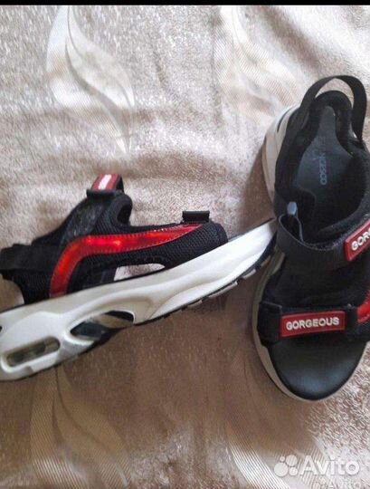 Босоножки37р