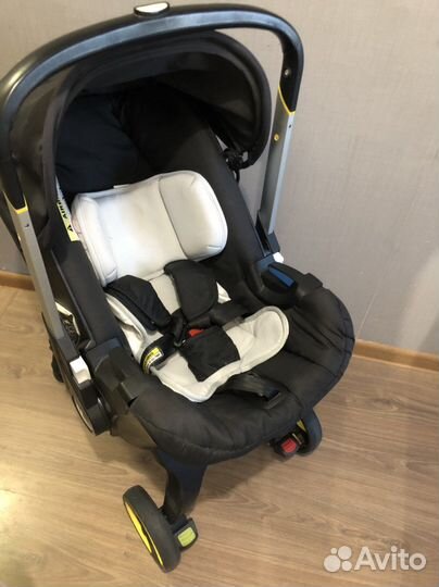 Коляска автолюлька